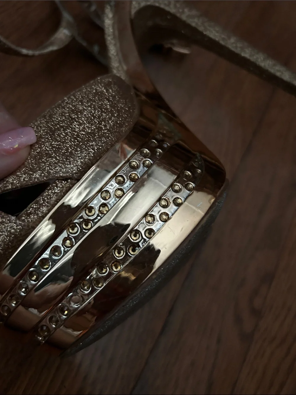 Gianni Bini sparkling gold